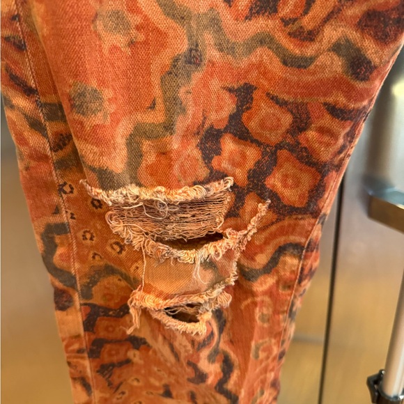 Anthrpologie Pilcro Orange Distressed & Patterned Straight Leg Pants - Picture 4 of 12